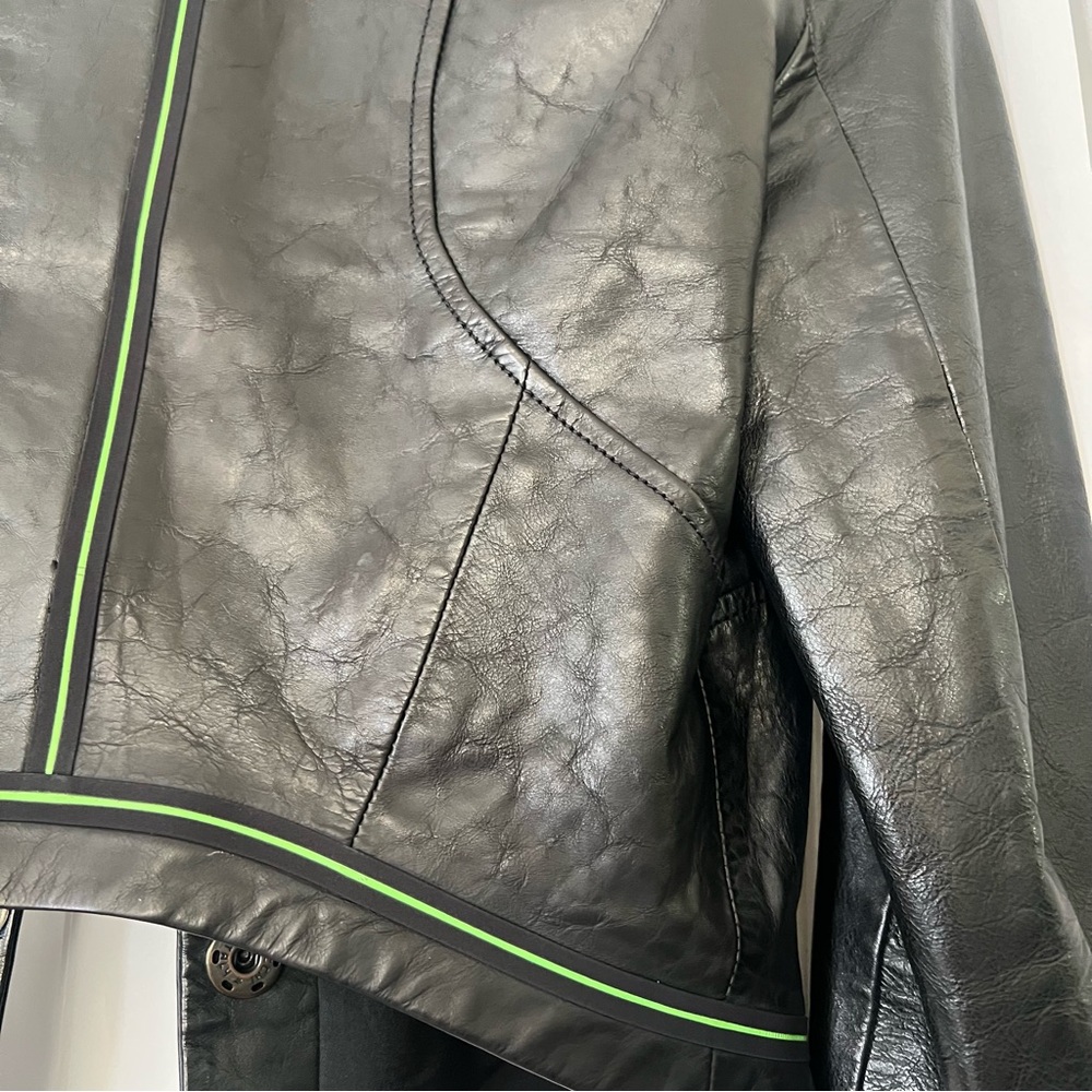 Emporio Armani Sporty Cropped Leather Jacket Size 40 - Picture 7 of 9